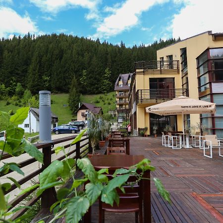 Mistral Resort Moeciu De Sus Buitenkant foto