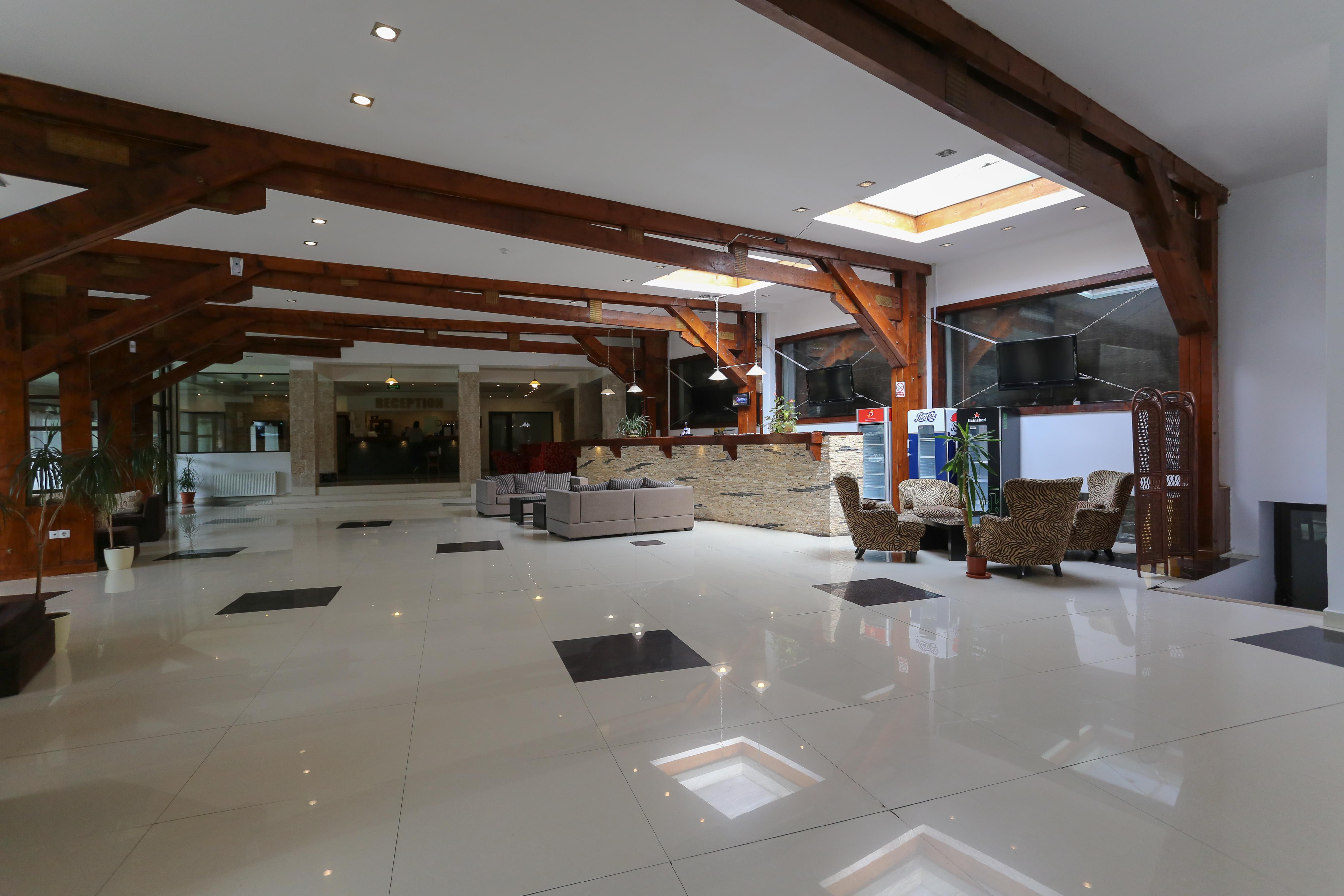 Mistral Resort Moeciu De Sus Buitenkant foto