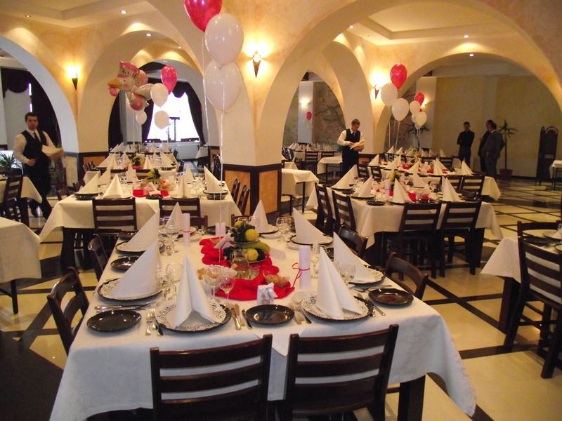 Mistral Resort Moeciu De Sus Buitenkant foto
