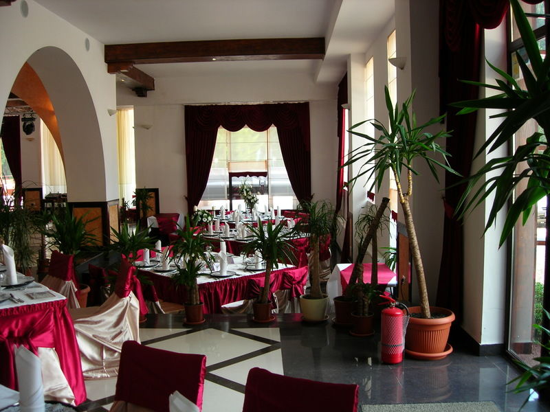 Mistral Resort Moeciu De Sus Buitenkant foto