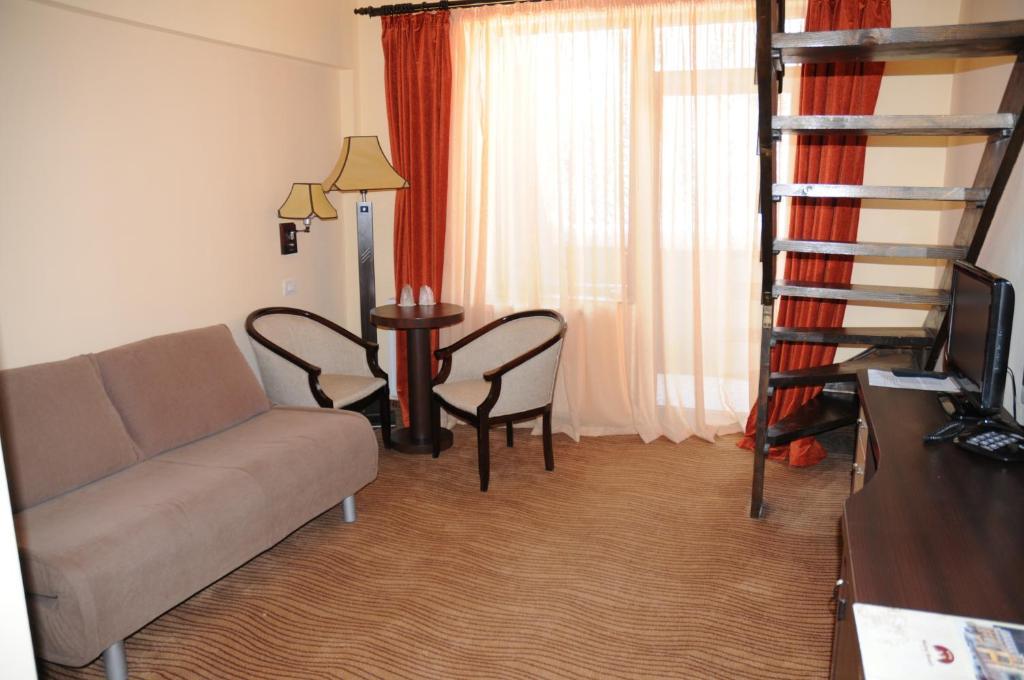 Mistral Resort Moeciu De Sus Buitenkant foto