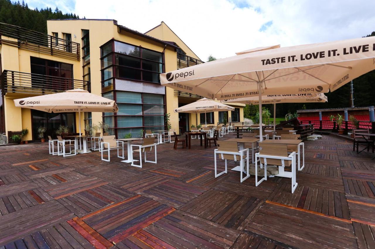 Mistral Resort Moeciu De Sus Buitenkant foto